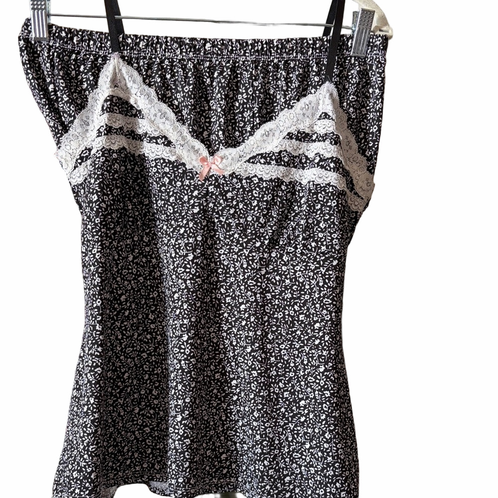 Marylin Monroe Black and White Floral Lace Trim sleep-set L